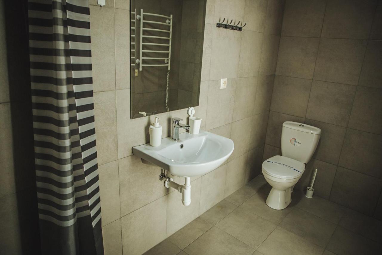 Alina Hotel & Hostel Ujgorod Dış mekan fotoğraf