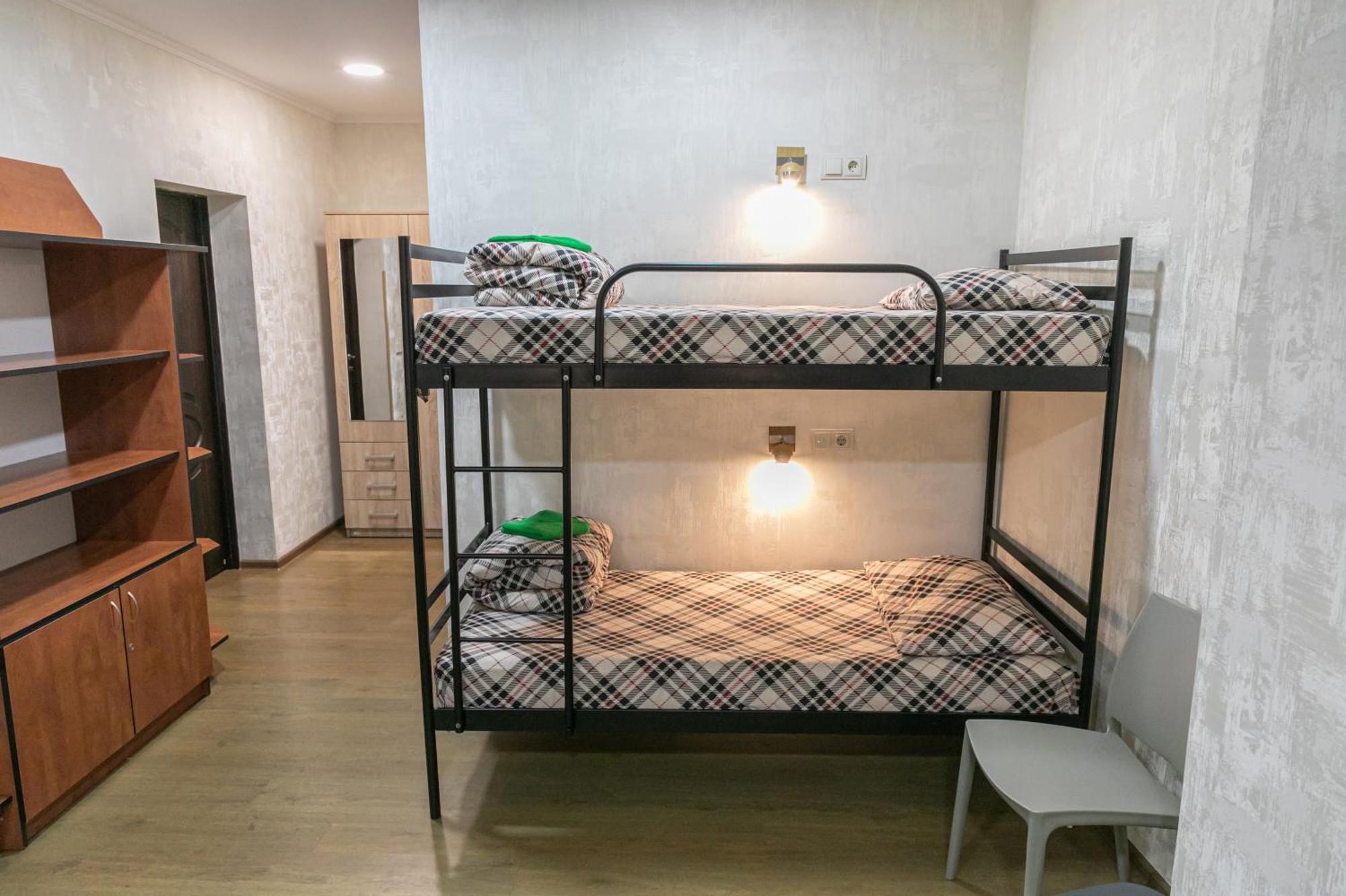 Alina Hotel & Hostel Ujgorod Dış mekan fotoğraf