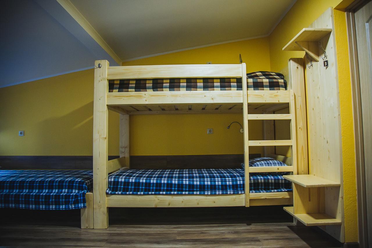 Alina Hotel & Hostel Ujgorod Dış mekan fotoğraf
