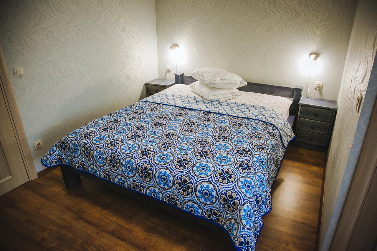 Alina Hotel & Hostel Ujgorod Dış mekan fotoğraf